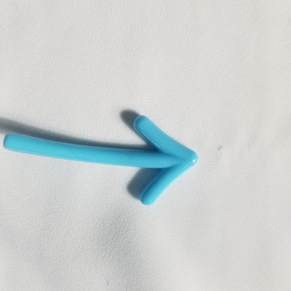 ROZ & ALI WHITE TANK WITH FRONT TIE AT BOTTOM SIZE XL - Picture 9 of 11